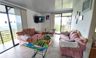 VENPERMUTO HERMOSA CASA DE CAMPO EN LA VEREDA EL GUAYABAL FUSAGASUG
