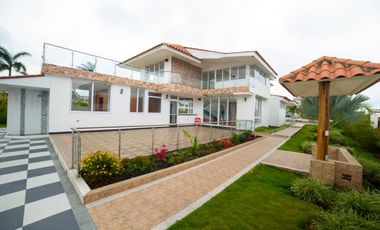VEN PERMUTO LINDA CASA DENTRO DE CONDOMINIO EN FUSAGASUGA C/MARCA
