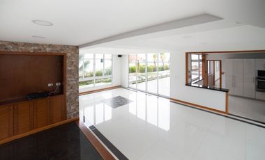 VEN PERMUTO LINDA CASA DENTRO DE CONDOMINIO EN FUSAGASUGA C/MARCA