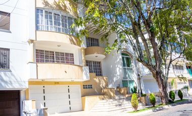 SE ALQUILA CASA EN CALI EL INGENIO CON PISCINA PARQ. 4 CARROS LUJO