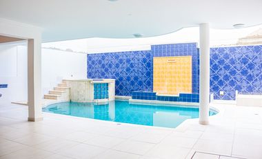 SE ALQUILA CASA EN CALI EL INGENIO CON PISCINA PARQ. 4 CARROS LUJO