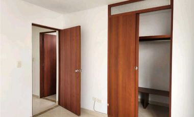 Se vende casa en conjunto cerrado excelente sector
