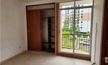 Se vende casa en conjunto cerrado excelente sector