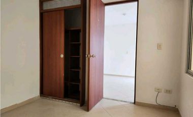 Se vende casa en conjunto cerrado excelente sector