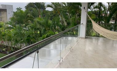 SE ALQUILA HERMOSA CASA EN CALI EN ZONA EXCLUSIVA DE  CIUDAD JARDIN