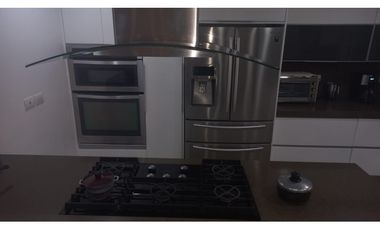 SE ALQUILA HERMOSA CASA EN CALI EN ZONA EXCLUSIVA DE  CIUDAD JARDIN