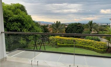 SE ALQUILA HERMOSA CASA EN CALI EN ZONA EXCLUSIVA DE  CIUDAD JARDIN