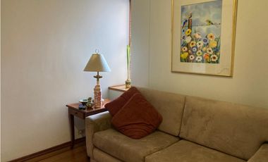 Amplia casa con terrazas para venta en Gratamira