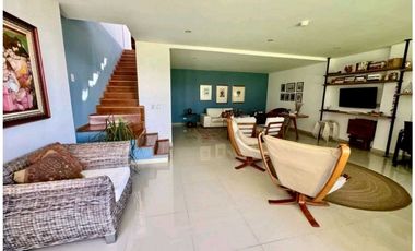 Acogedora Casa Envig Montessori 208m2 💰1970 Mill