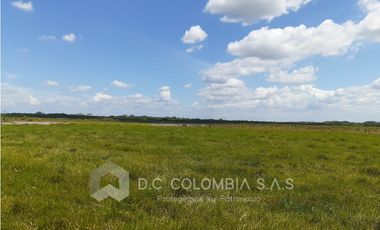 FINCA EN VENTA EN VEREDA EL GUAMO EN VILLAVICENCIO - META