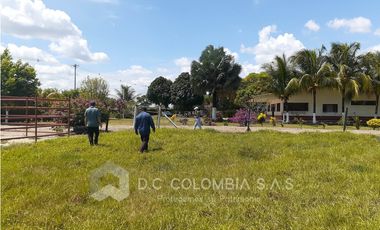 FINCA EN VENTA EN VEREDA EL GUAMO EN VILLAVICENCIO - META