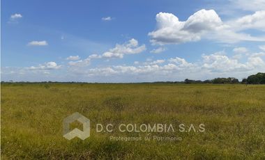FINCA EN VENTA EN VEREDA EL GUAMO EN VILLAVICENCIO - META