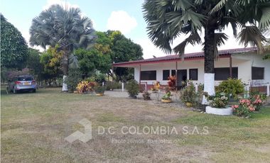 FINCA EN VENTA EN VEREDA EL GUAMO EN VILLAVICENCIO - META