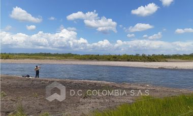 FINCA EN VENTA EN VEREDA EL GUAMO EN VILLAVICENCIO - META