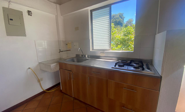 Casa Unifamiliar a  cuadras del parque principal -El  retiro
