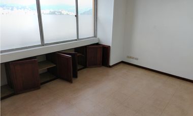 ARRIENDO OFICINA EN EL CENTRO DE MANIZALES | ARRIENDOS MANIZALES