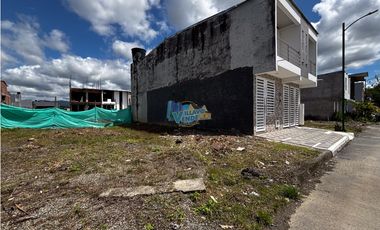 En venta lote urbano vía Puerto López condominio caminos mediterraneo