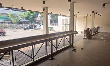Disewakan Ruang Usaha , Luas 450m2 di Rawamangun