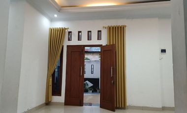Rumah murah lahan luas 260 m2 di sumber Banjarsari
