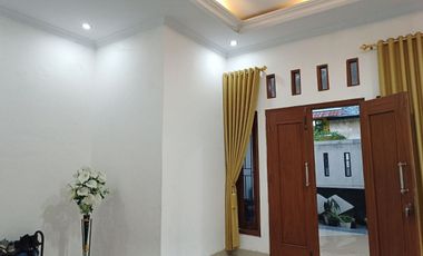 Rumah murah lahan luas 260 m2 di sumber Banjarsari