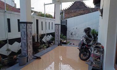 Rumah murah lahan luas 260 m2 di sumber Banjarsari