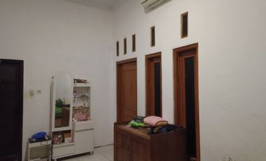 Rumah murah lahan luas 260 m2 di sumber Banjarsari