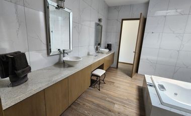 Casa en Venta en Club de Golf Tres Marías DE UN NIVEL