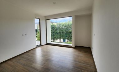 Casa en Venta en Club de Golf Tres Marías DE UN NIVEL