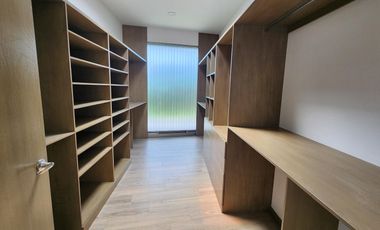 Casa en Venta en Club de Golf Tres Marías DE UN NIVEL
