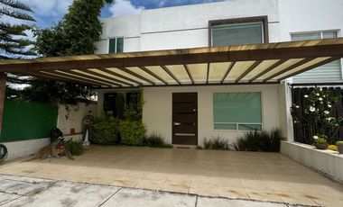 Casa en RENTA ubicada en Rincón Altozano