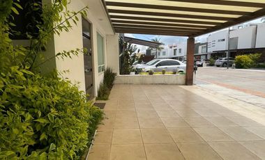 Casa en RENTA ubicada en Rincón Altozano