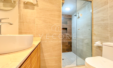 CASA EN VENTA EN PARQUES VALLARTA, ZAPOPAN