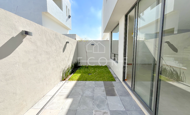 CASA A ESTRENAR EN PARQUES VALLARTA, ZAPOPAN