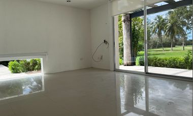 Casa en Renta en Mérida, Club de Golf La Ceiba