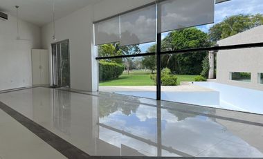 Casa en Renta en Mérida, Club de Golf La Ceiba