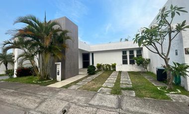 Casa en Venta en Veracruz Fracc. Las Palmas Residencial Medellín