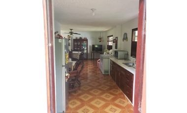 Vendo casa campestre vía al mar