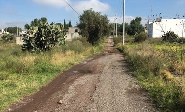 2 Terrenos en Praderas del Potrero ( Atotonilco )