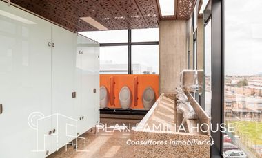 Todo un piso completo para oficinas de 1732 mts en Chía