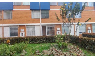 ARRIENDO CASA EN EL CONJUNTO RESIDENCIAL CIUDAD TINTAL BOGOTA