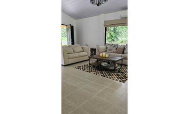 VENTA CASA EN ALTOS DEL MARIA CON 1264.33 M2 BUENA INVERSION CV