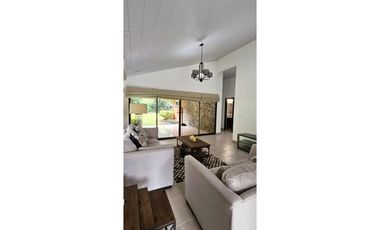 VENTA CASA EN ALTOS DEL MARIA CON 1264.33 M2 BUENA INVERSION CV