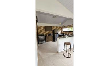 VENTA CASA EN ALTOS DEL MARIA CON 1264.33 M2 BUENA INVERSION CV