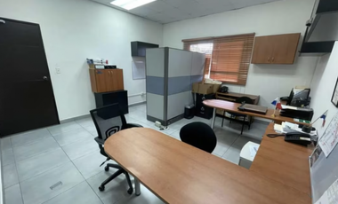 TERRENO / BRISAS DEL GOLF / 2600M / CON OFICINAS / PARA INVERSION JC