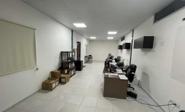 TERRENO / BRISAS DEL GOLF / 2600M / CON OFICINAS / PARA INVERSION JC