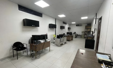 TERRENO / BRISAS DEL GOLF / 2600M / CON OFICINAS / PARA INVERSION JC