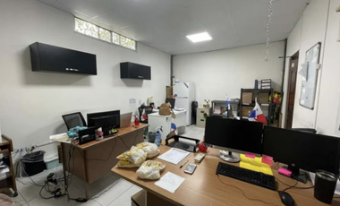 TERRENO / BRISAS DEL GOLF / 2600M / CON OFICINAS / PARA INVERSION JC