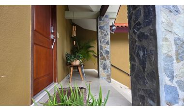 VENTA DE CASA EN CLAYTON - LOS SENDEROS DE CAMINO DE CRUCES