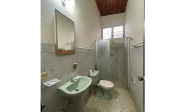 Venta de Casa de esquina en Penonomé, Calle Damián Carles.