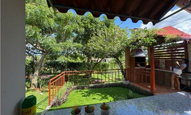 ARRAIJAN / RES. COLINAS DEL OESTE / 385M2 / 3 HABITACION / 1 OFICINA